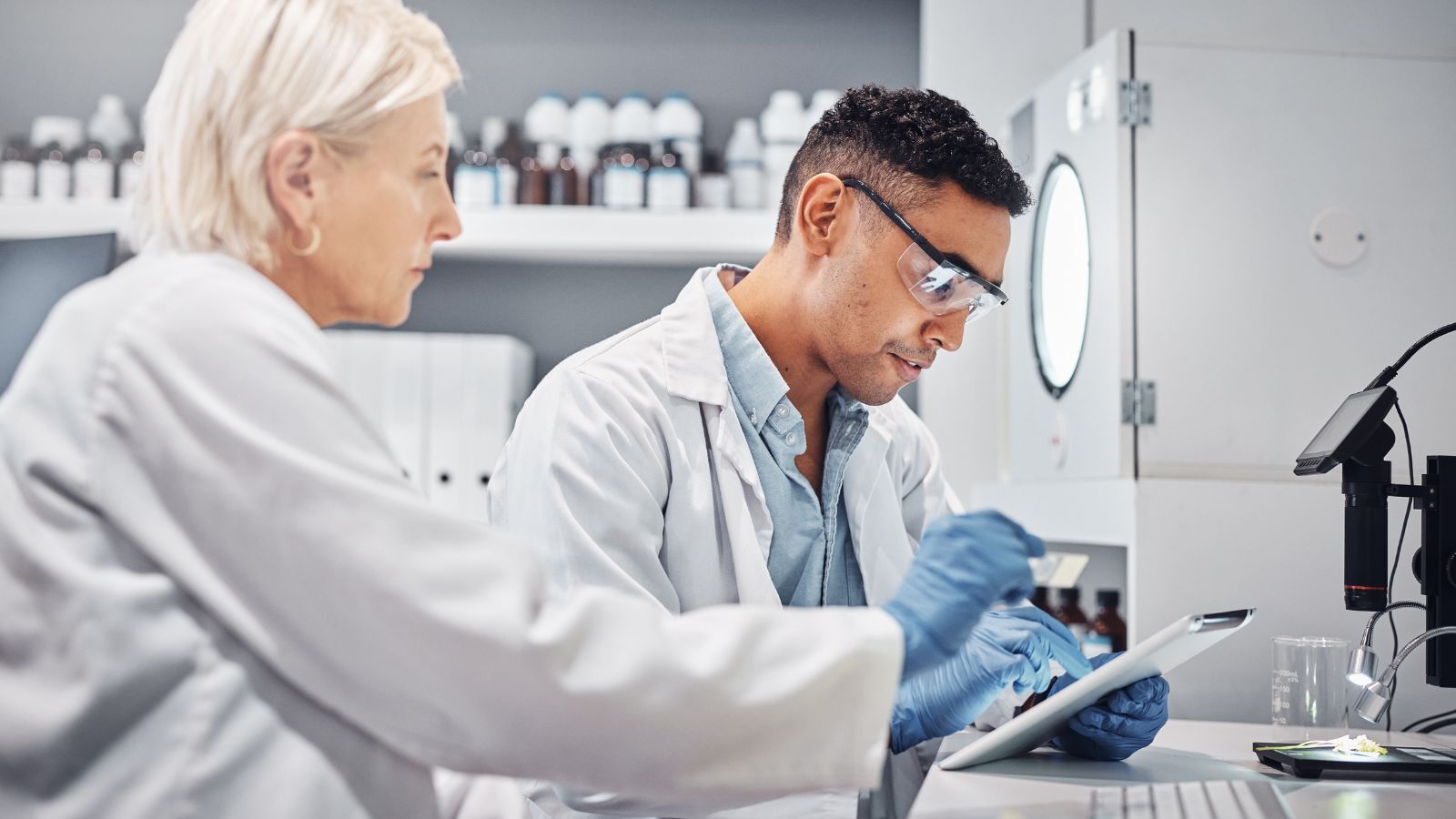 Por qué un sistema de calidad sólido es fundamental para la farmacovigilancia