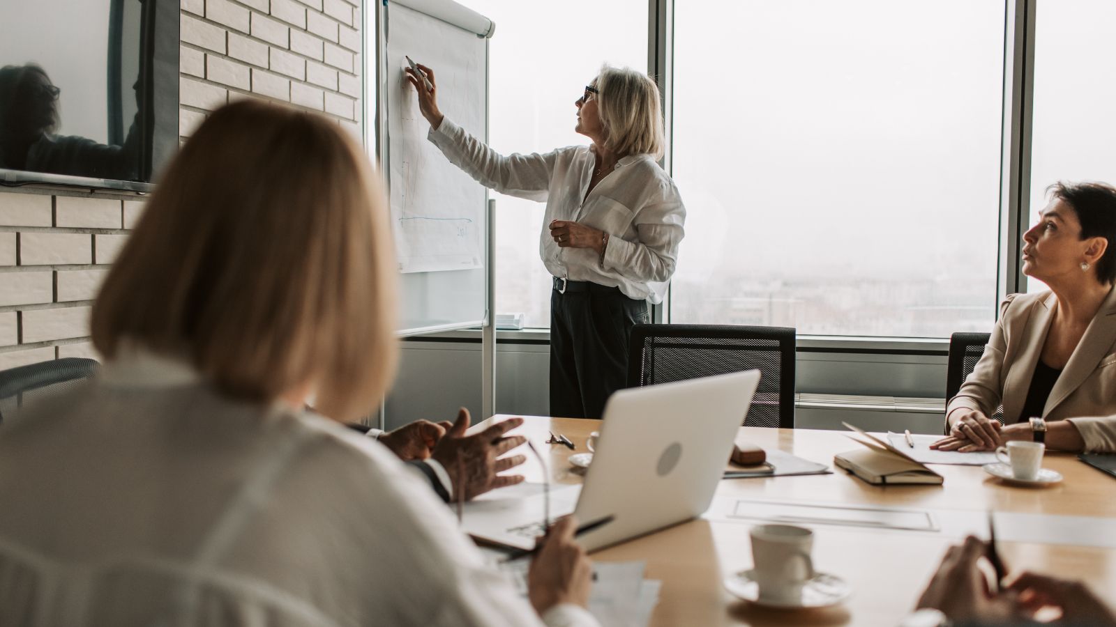 From R&D to Market: Why the Product Lifecycle Is the Strategic Framework for MedTech