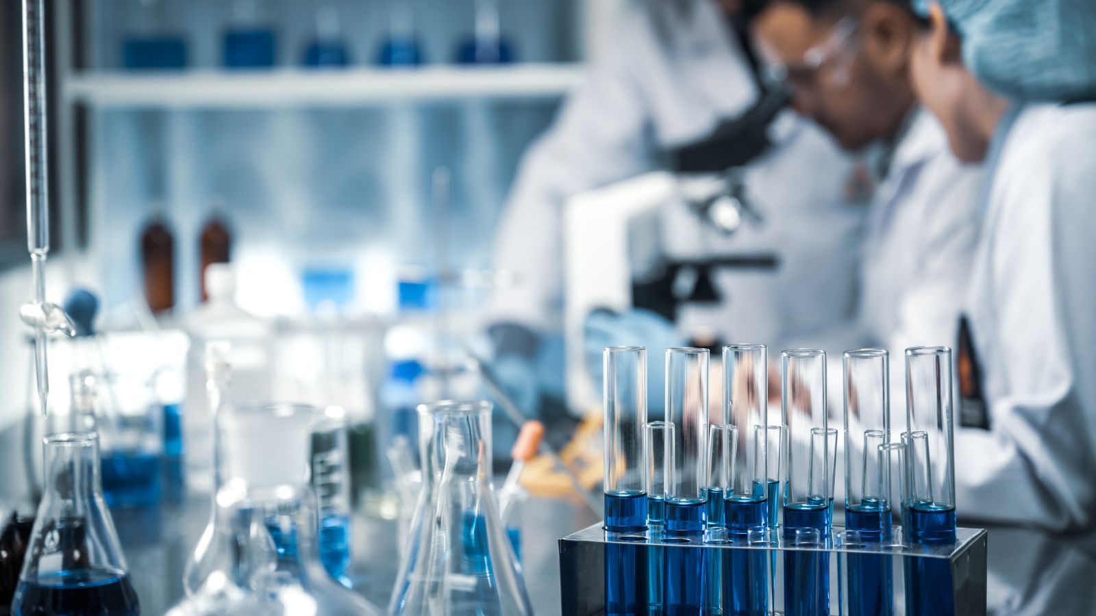 Ensayos de disolventes residuales (GC)