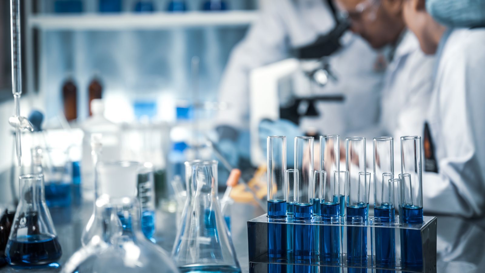 Análisis de disolventes residuales en productos farmacéuticos: del proceso al paciente