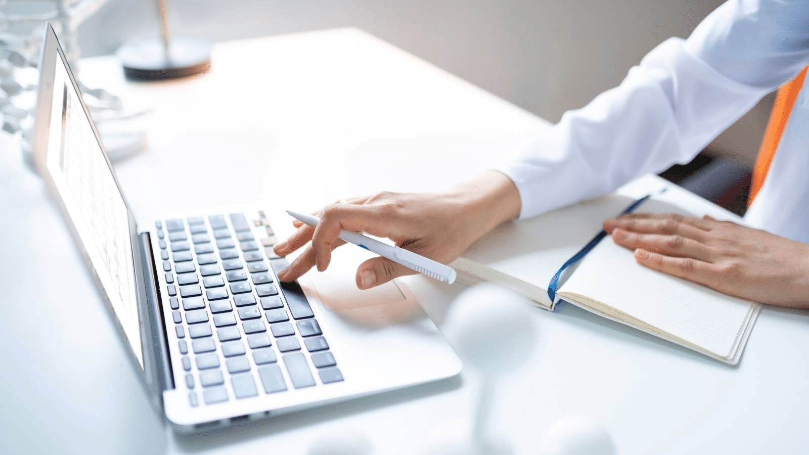 The key role of Regulatory Affairs in the pharmaceutical industry: from development to commercialization