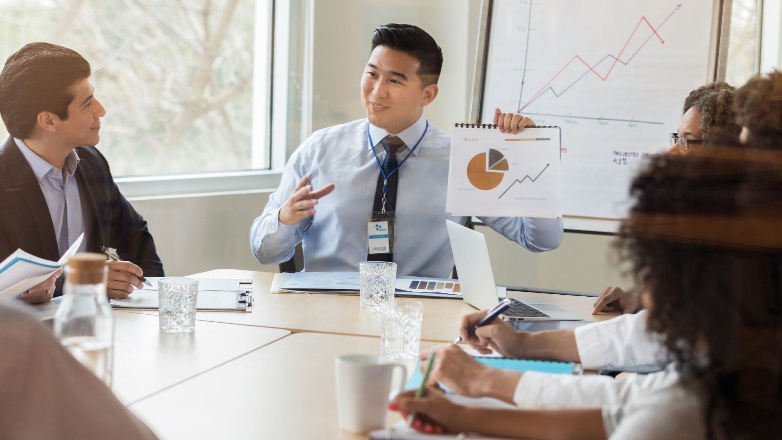 Del concepto al mercado: Estrategias integrales de acceso al mercado para software como producto sanitario